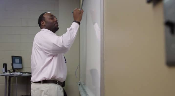 Hired Veteran Ahmad Burse